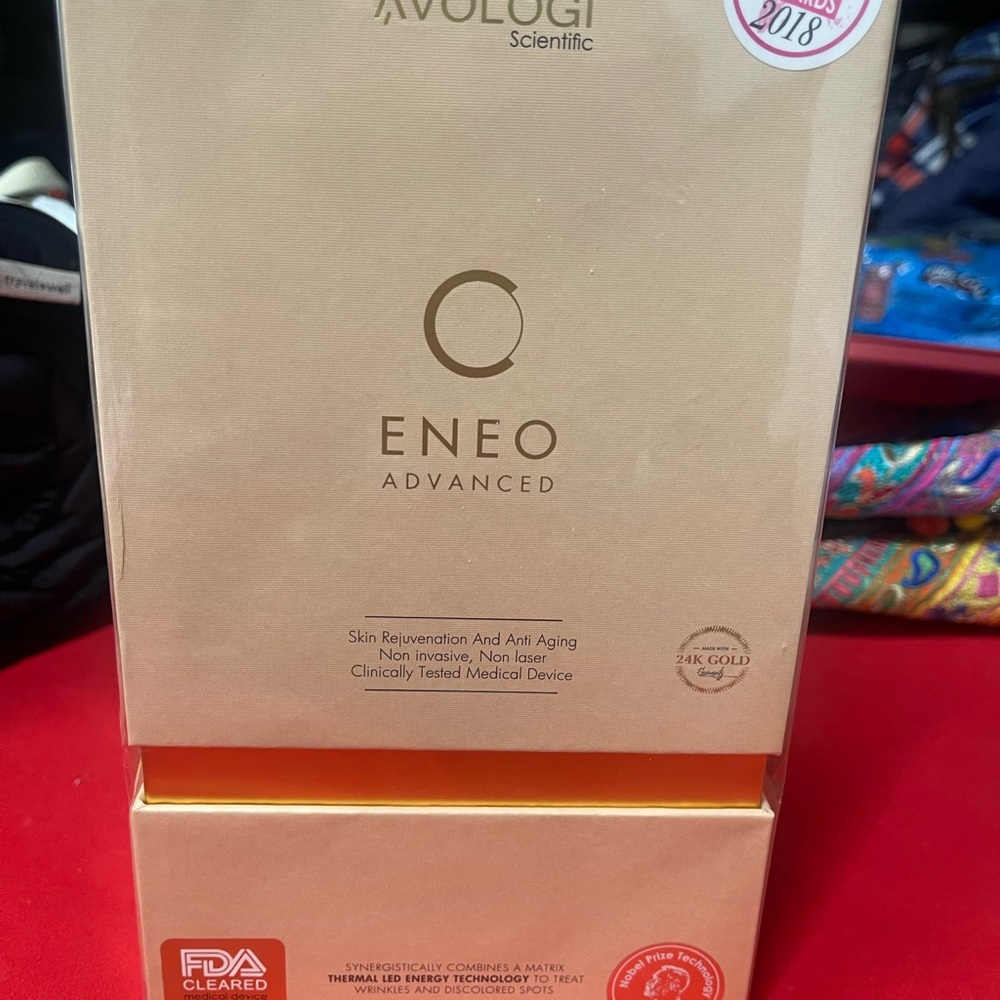 ENEO Advanced 24K Gold Skin Rejuvenation Treatment - Cream/Gold